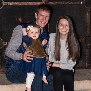 Meet your Posher, Leslie